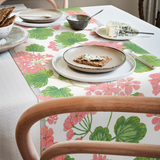 Pelargonia Table Runner